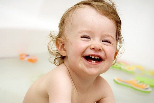 Lịch mọc răng sữa của trẻ em-2